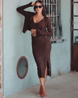 Giorgia Crivello feet photo thumbnail