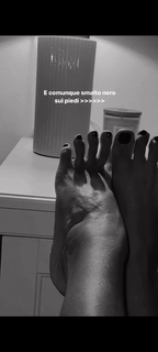 Giorgia Crivello feet photo thumbnail
