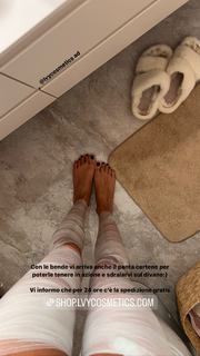 Giorgia Crivello feet photo thumbnail