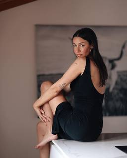 Giorgia Crivello feet photo thumbnail