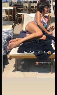 Giorgia feet photo thumbnail