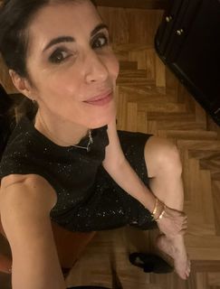 Giorgia feet photo thumbnail