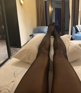 Giorgia feet photo 2