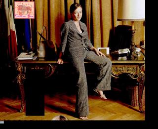 Giorgia Meloni feet photo thumbnail
