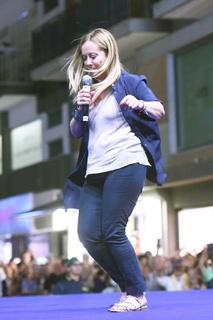 Giorgia Meloni feet photo thumbnail