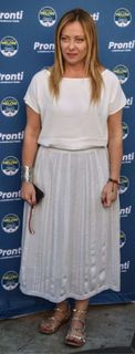 Giorgia Meloni feet photo 1