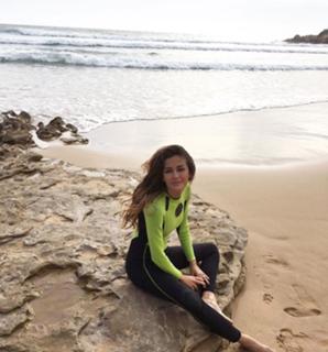 Giorgia Palmas feet photo thumbnail