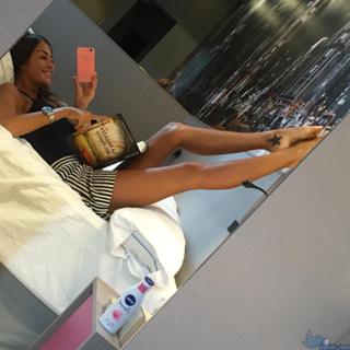 Giorgia Palmas feet photo thumbnail