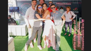 Giorgia Palmas feet photo thumbnail