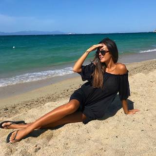 Giorgia Palmas feet photo thumbnail