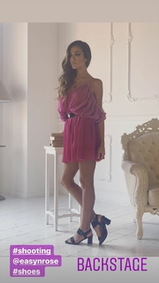 Giorgia Palmas feet photo thumbnail