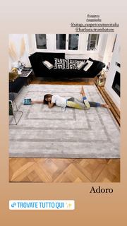 Giorgia Palmas feet photo thumbnail