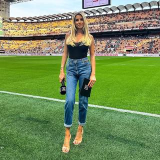 Giorgia Rossi feet photo thumbnail