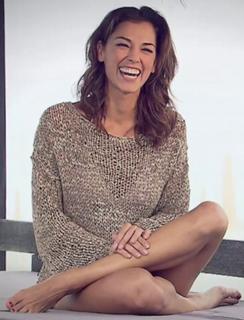 Giorgia Surina feet photo thumbnail