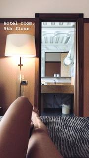 Giorgia Surina feet photo thumbnail