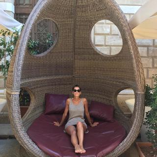 Giorgia Surina feet photo thumbnail