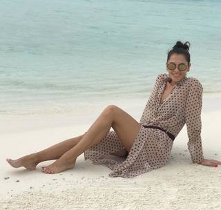 Giorgia Surina feet photo thumbnail