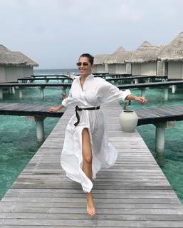 Giorgia Surina feet photo thumbnail