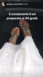 Giorgia Surina feet photo thumbnail