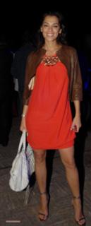 Giorgia Surina feet photo thumbnail