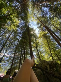 Giorgia Surina feet photo thumbnail