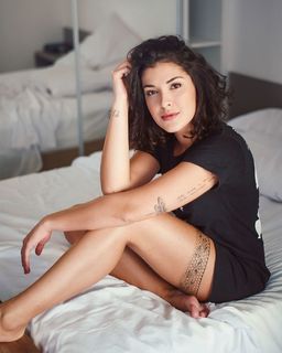 Giovana Fagundes feet photo 1