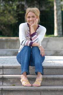 Giovanna Antonelli feet photo thumbnail