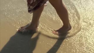 Giovanna Antonelli feet photo thumbnail