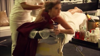 Giovanna Antonelli feet photo thumbnail