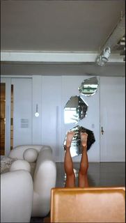 Giovanna Antonelli feet photo thumbnail