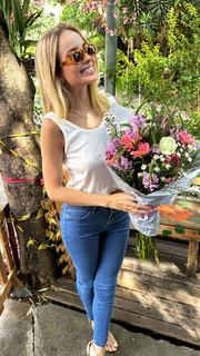 Giovanna Chaves feet photo thumbnail