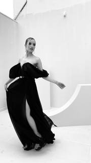 Giovanna Chaves feet photo thumbnail