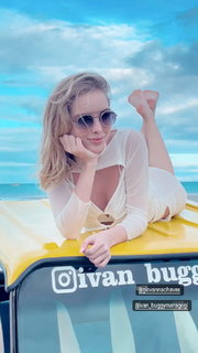 Giovanna Chaves feet photo thumbnail