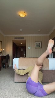 Giovanna Chaves feet photo thumbnail