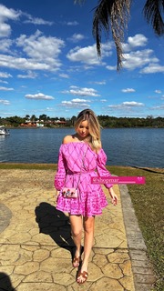 Giovanna Chaves feet photo thumbnail