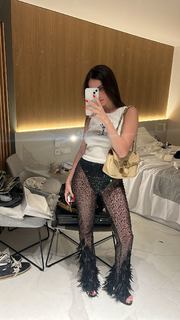 Giovanna Chaves feet photo thumbnail