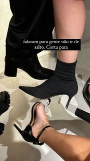 Giovanna Chaves feet photo thumbnail