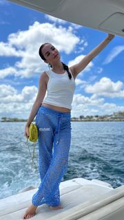 Giovanna Chaves feet photo thumbnail