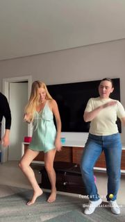 Giovanna Chaves feet photo 11