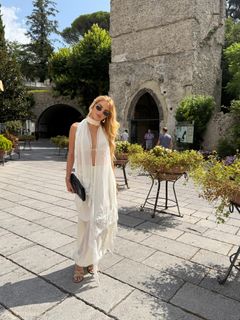 Giovanna Chaves feet photo 2