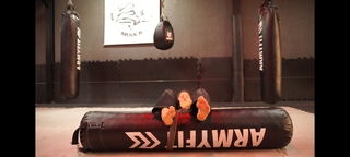 Giovanna Eburneo feet photo thumbnail