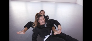 Giovanna Eburneo feet photo thumbnail