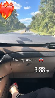 Giovanna Eburneo feet photo thumbnail