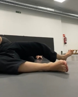 Giovanna Eburneo feet photo thumbnail