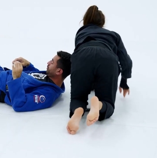 Giovanna Eburneo feet photo thumbnail