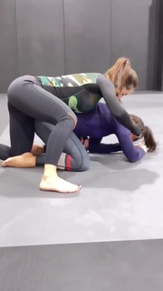 Giovanna Eburneo feet photo thumbnail