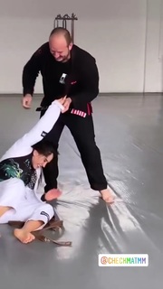 Giovanna Eburneo feet photo thumbnail