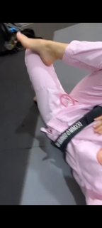 Giovanna Eburneo feet photo thumbnail