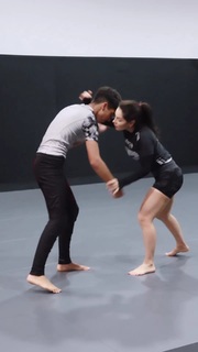 Giovanna Eburneo feet photo thumbnail