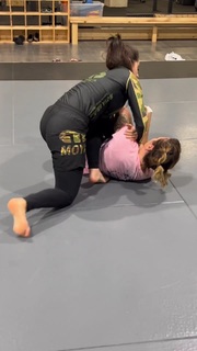 Giovanna Eburneo feet photo thumbnail